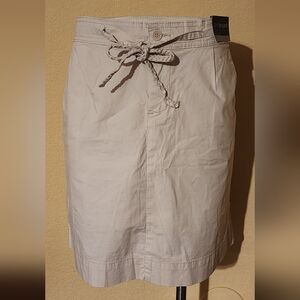 Lane Bryant skorts size 16 NWT. C2